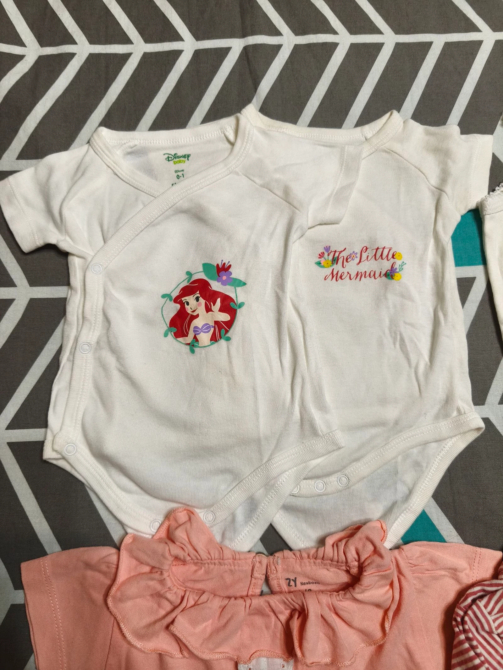 Lote 11 peças bebé menina 1-3 meses | Lot bébé fille – photo 7